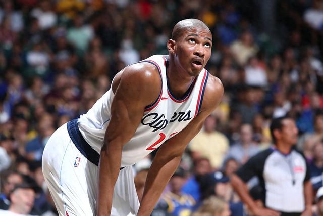 亚运会-赵睿18+5+6 中国男篮负菲律宾无缘决赛